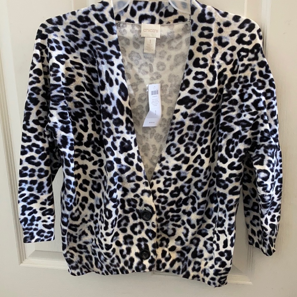 FINAL MARKDOWN NWT ladies Chico’s cardigan size one medium 8